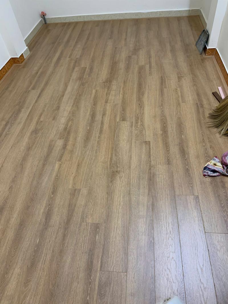 Sàn gỗ BaLi Aqua Flooring Titanium 884