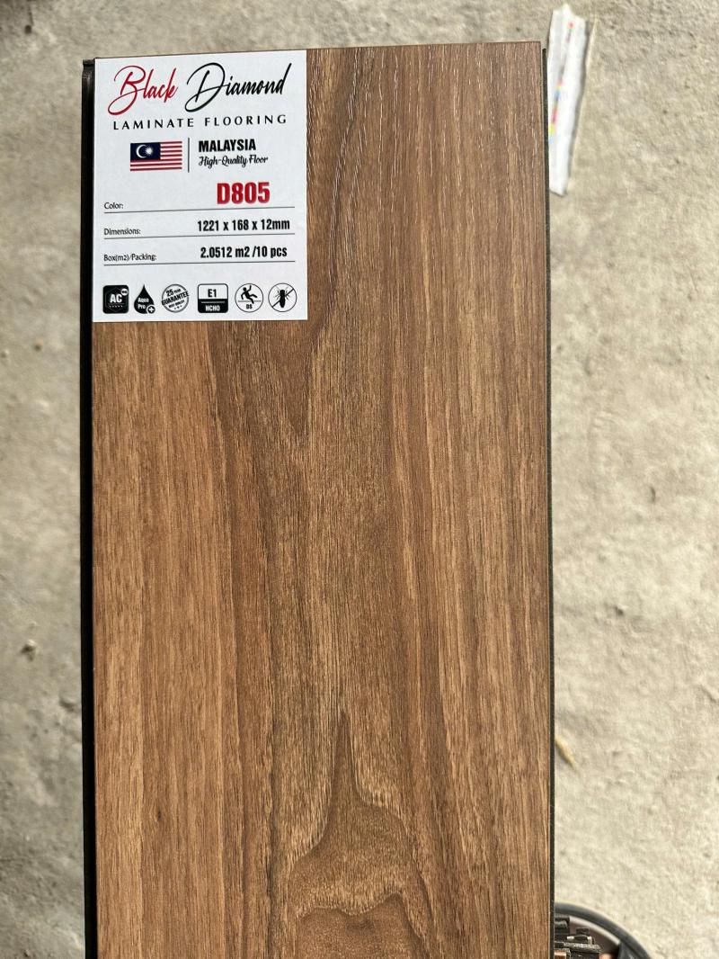 Sàn gỗ Black Diamond - Mã D805